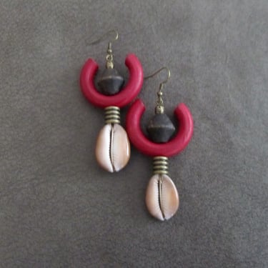Cowrie shell earrings, wood earrings, African jewelry, Afrocentric earrings, seashell, chunky earrings, exotic ethnic earrings, red earring3 
