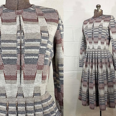 Vintage Knit Dress Kimberly Wool Blend Funky Zig Zag Chevron Fit and Flare Pleated Skirt Striped Mod 70s Long Sleeves 1970s Medium Small 