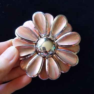 Sweet Vintage 60s 70s Pastel Pink Silver Metal Flower Brooch 
