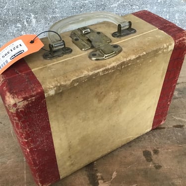 Vintage Toiletries Suitcase (Seattle)