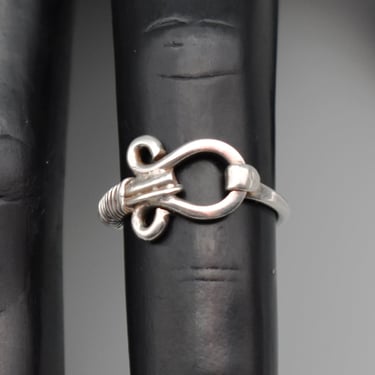 70's sterling size 3.75 hook & eye mystic hippie midi ring, unusual 925 silver belt buckle boho ring 