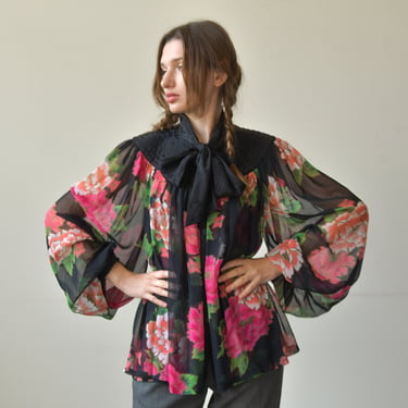 6912t / sheer floral chiffon ascot blouse 