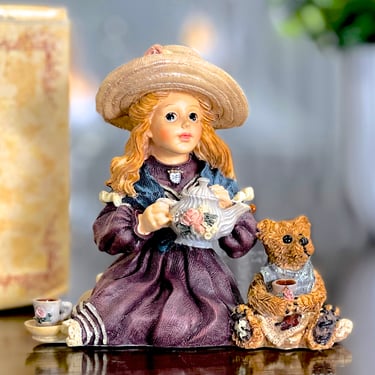 VINTAGE: 1997 - Boyds Bears "Whitney with Wilson...Tea Party" Figurine in Box - Yesterday's Child - #3523 - SKU 35-C-00035403 
