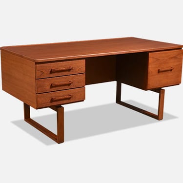 Henning Jensen & Torbin Valeur Teak Desk with Bookcase for Dyrlund