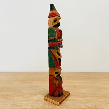 Vintage Native American Totem Pole Souvenir 