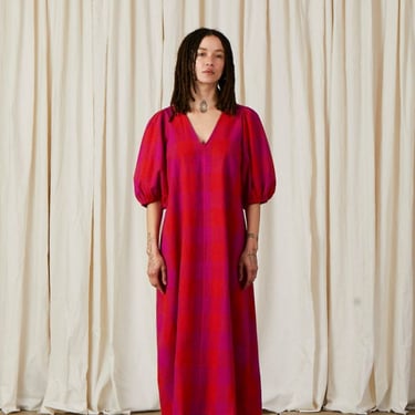 Ali Golden DOUBLE V NECK MAXI DRESS - POPPY/PINK PLAID