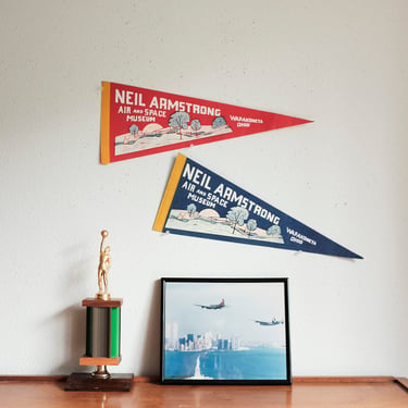 Vintage Neil Armstrong Pennant air and space museum - BLUE 
