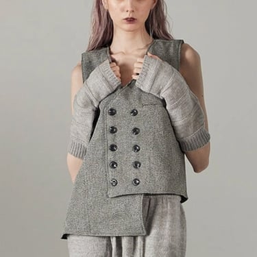 Bull Vest Posh Asymmetric Knit Vest