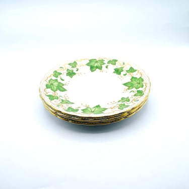 Vintage Green Ivy Leaf Dessert/Side Plates 