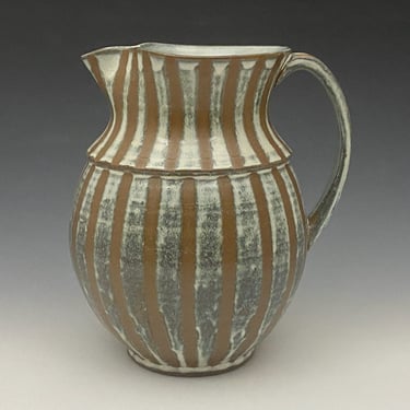 Pitcher - Weathered White and Brown Stripes 