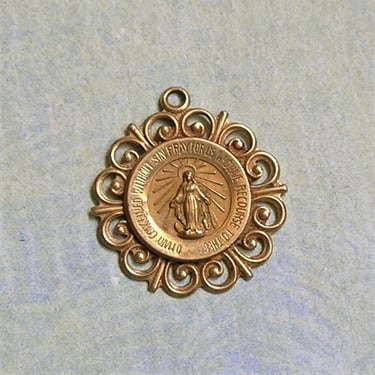 Vintage 14K Gold Religious Medal Pendant, Religious Medal With Mary, 14K Gold Miraculous Medal, Religious Pendant (#4189) 