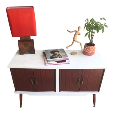 Mid-Century 4-Door Cabinet | Record Storage | Bar Reliquary | Credenza || White + Wood + Brass Hardware 