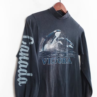 vintage Canada shirt / orca shirt / 1980s Victoria Canada Orca Killer Whale British Columbia sun faded long sleeve XXS XS 