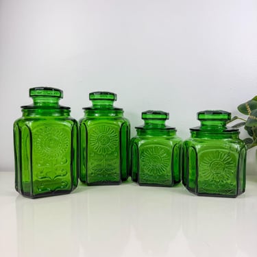 Vintage Wheaton NJ Emerald Green Glass Sunflower Canisters: Set of Four, Green Canisters, Sunflower Kitchen, Vintage Green Glass, Apothocary 