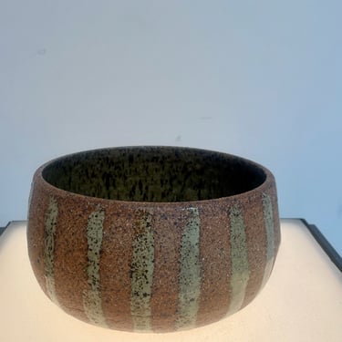 Mid Century Studio Pottery Bowl - Handmade Vintage Signed 