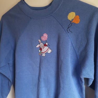 Vintage Pullover Blue Embroidered Sweatshirt  / Bunny / Easter / S to M 