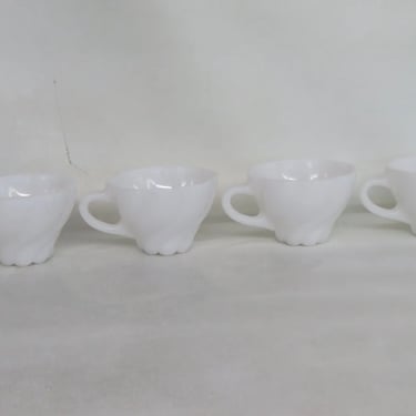 Milk Glass White Swirl Design Set of Four Tea Coffee Cups 3754B