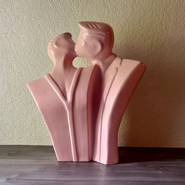 Vintage Retro 80s Men and Women Figurines, Art Deco Men and Women Statues, Candy Pink 80s Decor, Ceramic Statues, Bengt Nilsson, The Kiss 