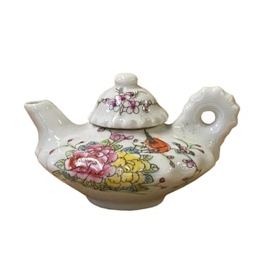 Chinese White Porcelain Flower Bird Graphic Teapot Shape Display ws2681E 