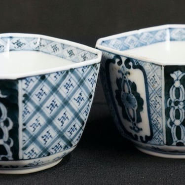 Japan Sometsuke ceramic deep small plate 1900s Yakimono craft wear 