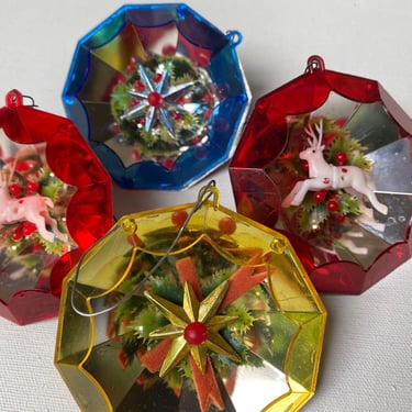 Mid Century Jewel Brite Reindeer Ornament Set Of 4, Christmas Ornaments, Christmas Star Wreath, Retro, Plastic 