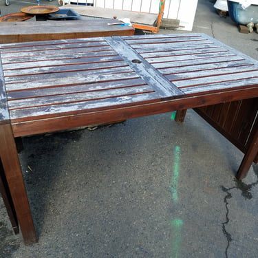 IKEA Patio Table with Extendable Leaves