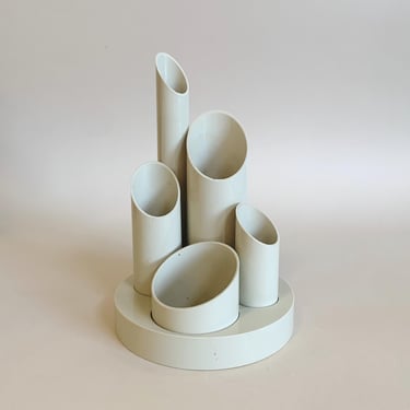 BEIGE DESK ORGANIZER 