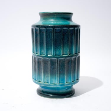 Mid Century Modern Vase in Blue Glaze with Ribs, Number 3182, 7"x4",  Vintage 1960s 