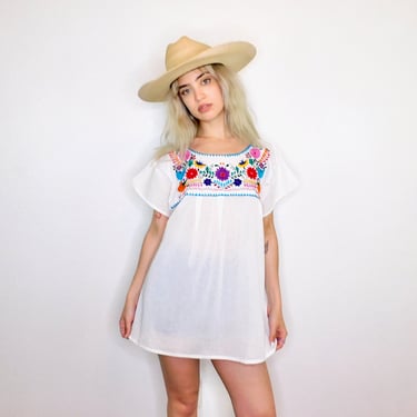 Hand Embroidered Mexican Blouse // vintage white cotton boho hippie Mexican embroidered dress hippy tunic // O/S 