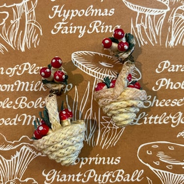 vintage mushroom earrings 1960s fungi basket of toadstools clip ons 