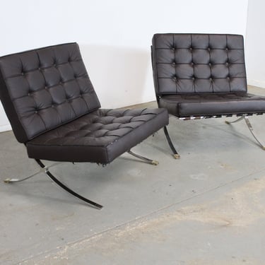 Pair of Vintage Mid-Century Modern Chrome Barcelona Style Lounge Chairs 