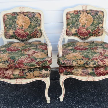 French Painted Pair of Side Living Bed Room Den Fireplace Chairs 2919