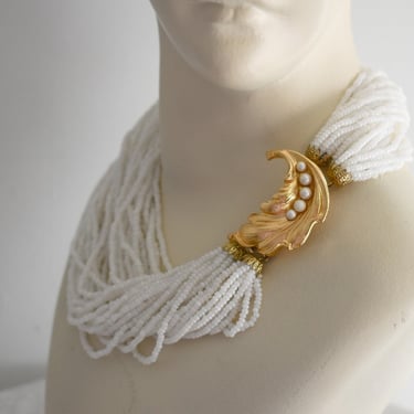 Vintage White Glass Seed Bead Necklace with Large Leaf Shaped Clasp 