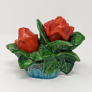 Vintage Fifties Rose Bush Salt and Pepper Shakers - 50s Made in Japan Ceramic Rose Salt and Pepper Set 