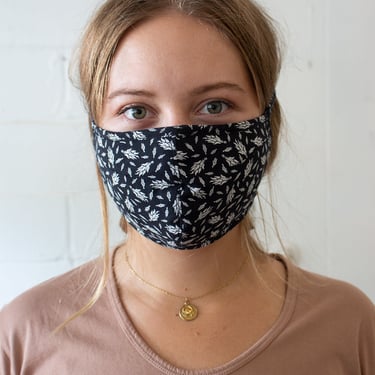 COLLECTION FACE MASK - BLACK RISTRA