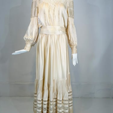 1970s Ivory Silk Satin & Lace Hand Made Victorian Style Wedding Dress Medium