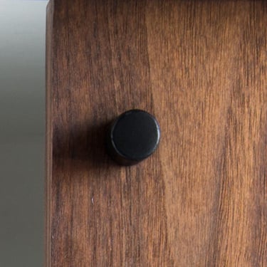 5/8" Black Knob