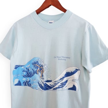 70s t shirt / college shirt / 1970s Shoreline Sportswear Cal State University Fullerton surf graphic shirt Medium 