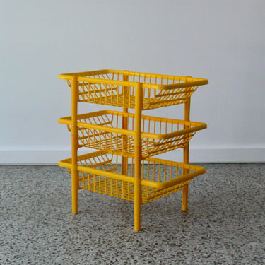 Vintage Kartell 7009 Beylerian Yellow Stacking Baskets (Set of 3) 