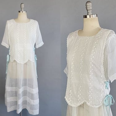 Edwardian Lawn Dress / White Eyelet Handkerchief Cotton Dress with Blue Ribbons / White Edwardian Dress / Size Medium 