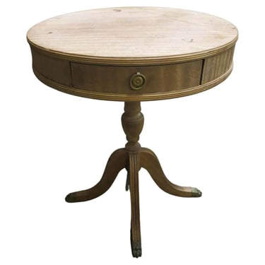 High Style Chippendale Round Side Table w/ Drawer 