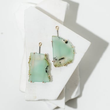 14k-18k Gold Asymmetric Chrysoprase Drops