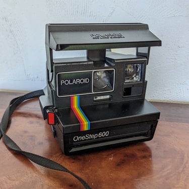 Black Polaroid OneStep 600 Land Camera 