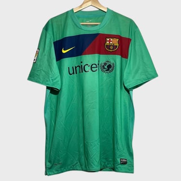 FC Barcelona 2010/11 Away Jersey XL