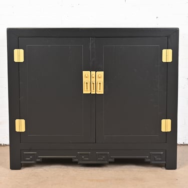 Michael Taylor for Baker Furniture Hollywood Regency Chinoiserie Black Lacquered Bar Cabinet, Newly Refinished