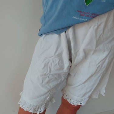 Vintage Antique French White Cotton Bloomers Bermuda Shorts | 1900s Edwardian Lingerie | White Cotton Eyelet Shorts | Vintage Beach Cover-Up 