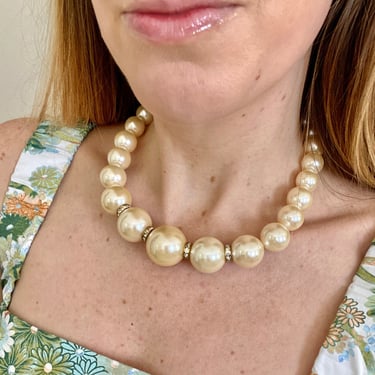 Oversized Faux Pearl Statement Necklace