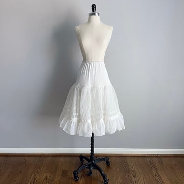 Vintage 50s White Embroidered Crinoline Petticoat 