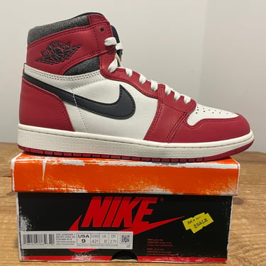 Air Jordan 1 Chicago (Sz9)