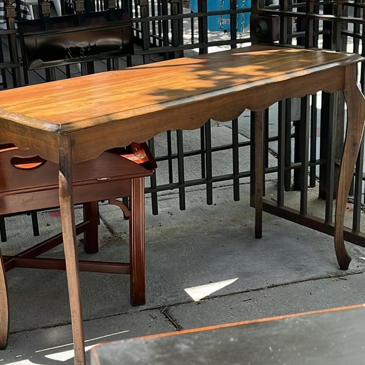 Wooden console table 48”L x18”Wx29.5” tall. Give us a call at 202-232-8171 to purchase